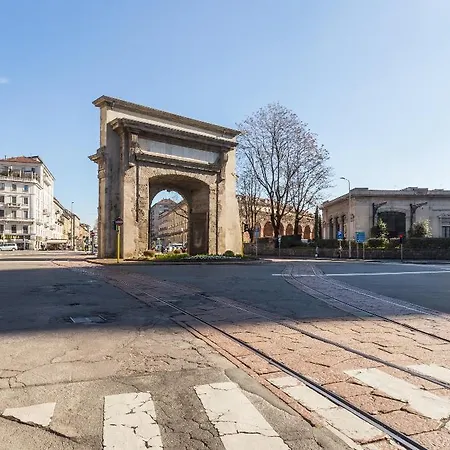 Ca Bela - Porta Romana Pensjonat Mediolan