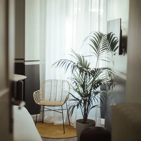 Gæstehus Ca Bela - Porta Romana 2*