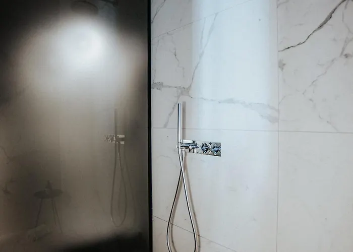 Ca Bela - Porta Romana 3* Milano