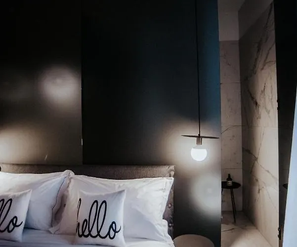 Ca Bela - Porta Romana Gæstehus 3*